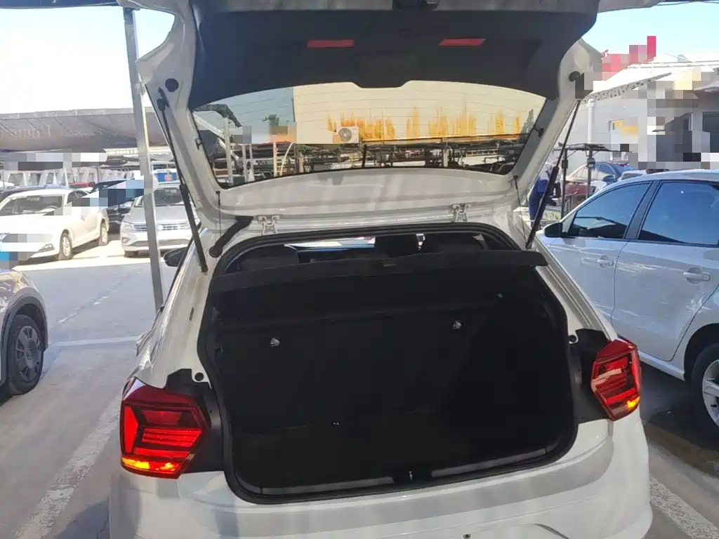 Volkswagen Polo — миниатюра 19