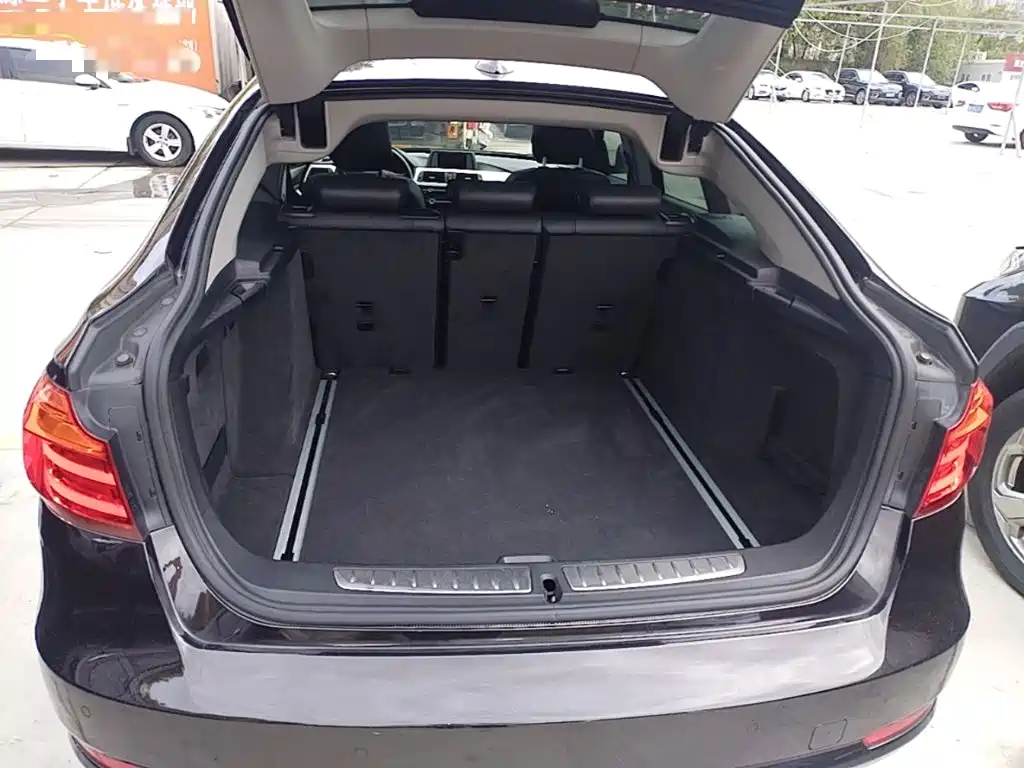 BMW 3 Series GT — миниатюра 19