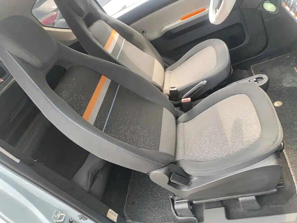 Wuling MINIEV — миниатюра 25