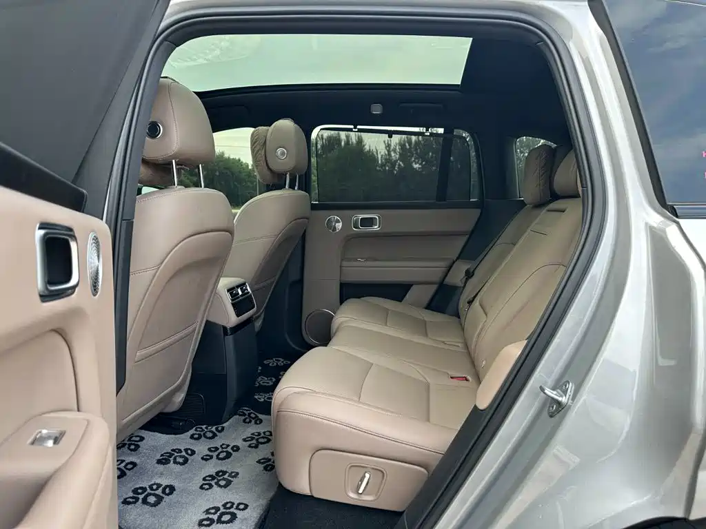 Li Auto Li L6 — миниатюра 10