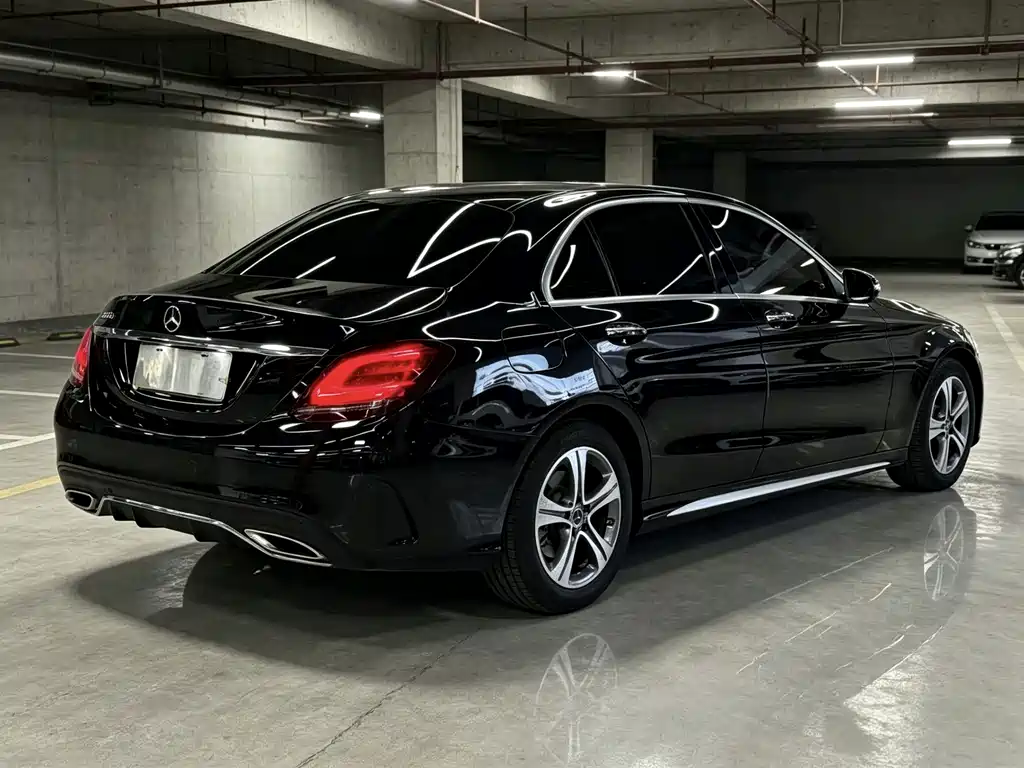 Mercedes-Benz C-Class — миниатюра 9