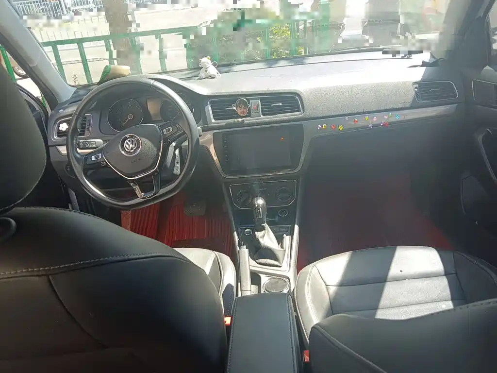 Volkswagen Lavida — миниатюра 13