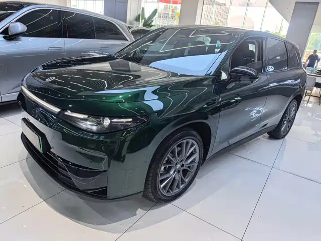 ZERO-RUNNING CAR ZERO RUN C10 2024