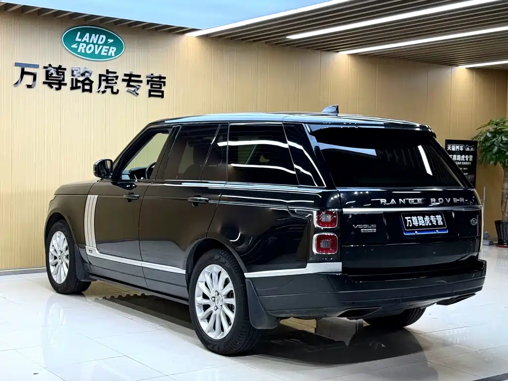 Land Rover Range Rover — миниатюра 9