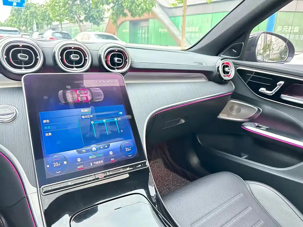 Mercedes-Benz C-Class — миниатюра 18