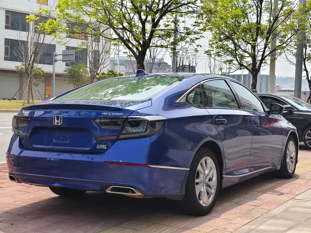 Honda Accord 2018 260TURBO Elite V