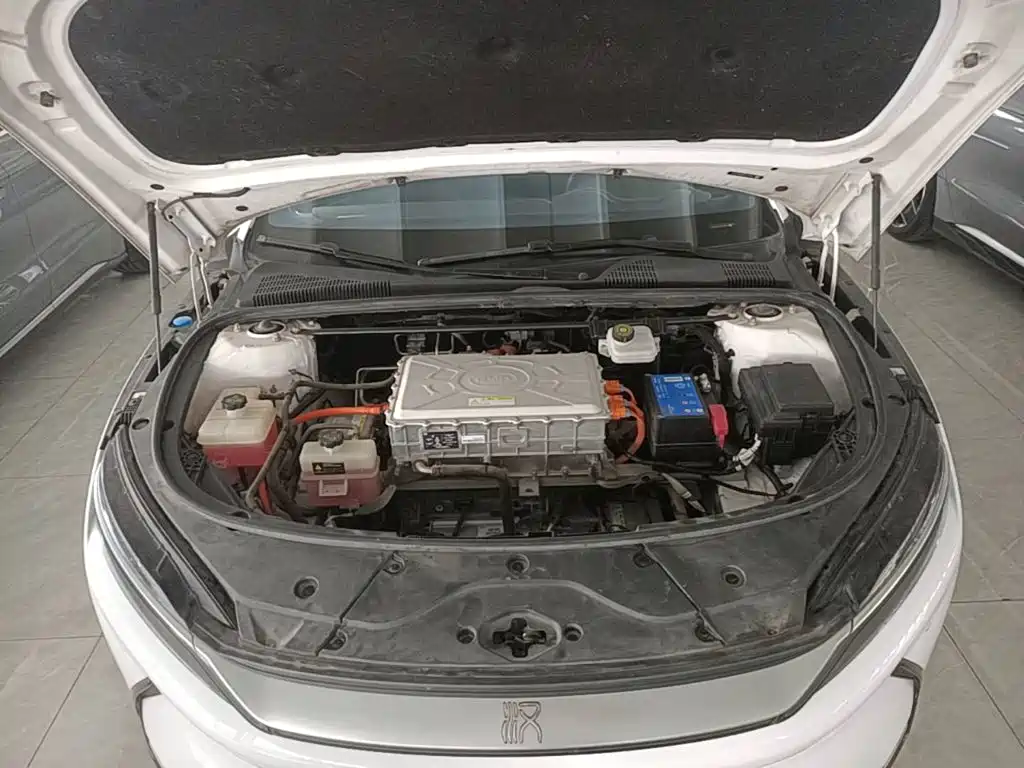 BYD Han — миниатюра 20