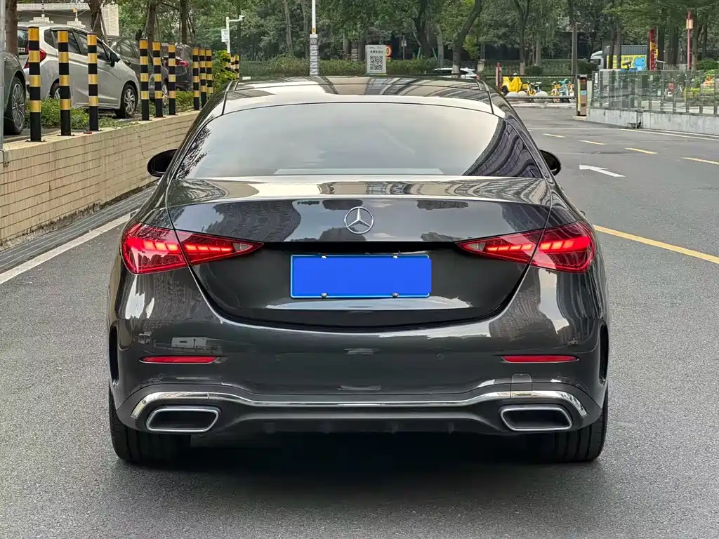 Mercedes-Benz C-Class — миниатюра 4