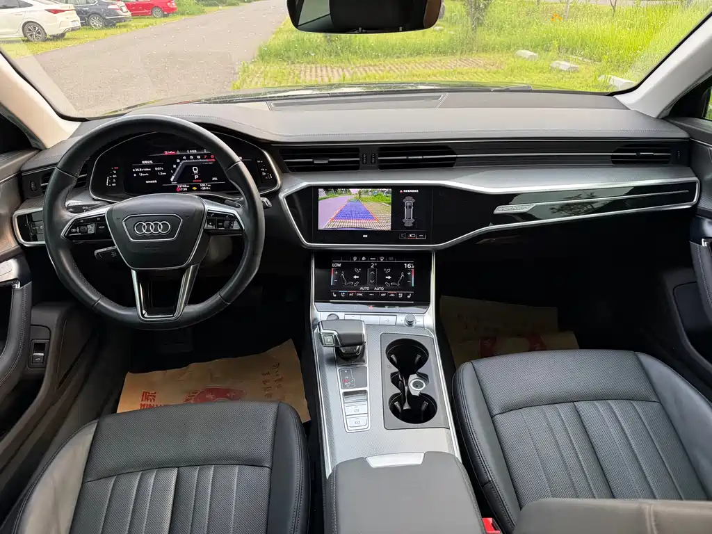 Audi A6 2023 allroad quattro 55 TFSI Premium