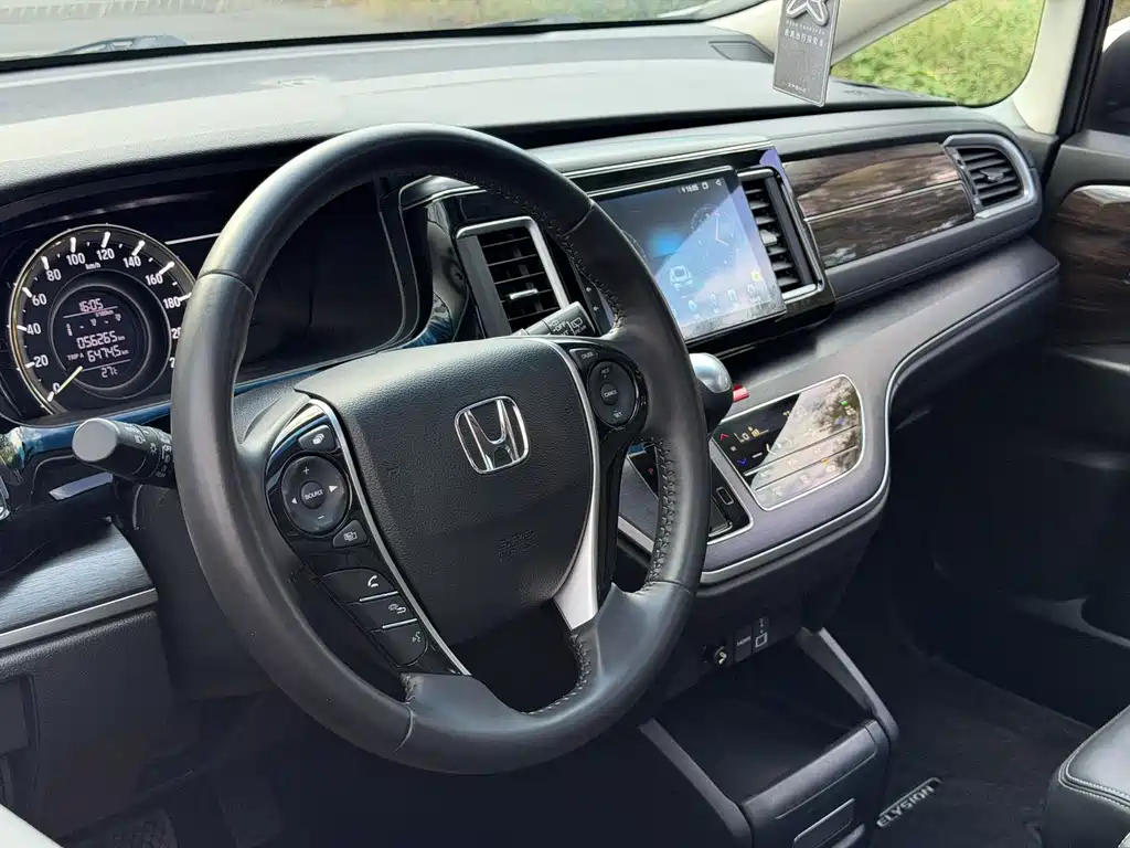 Honda Elysion — миниатюра 8