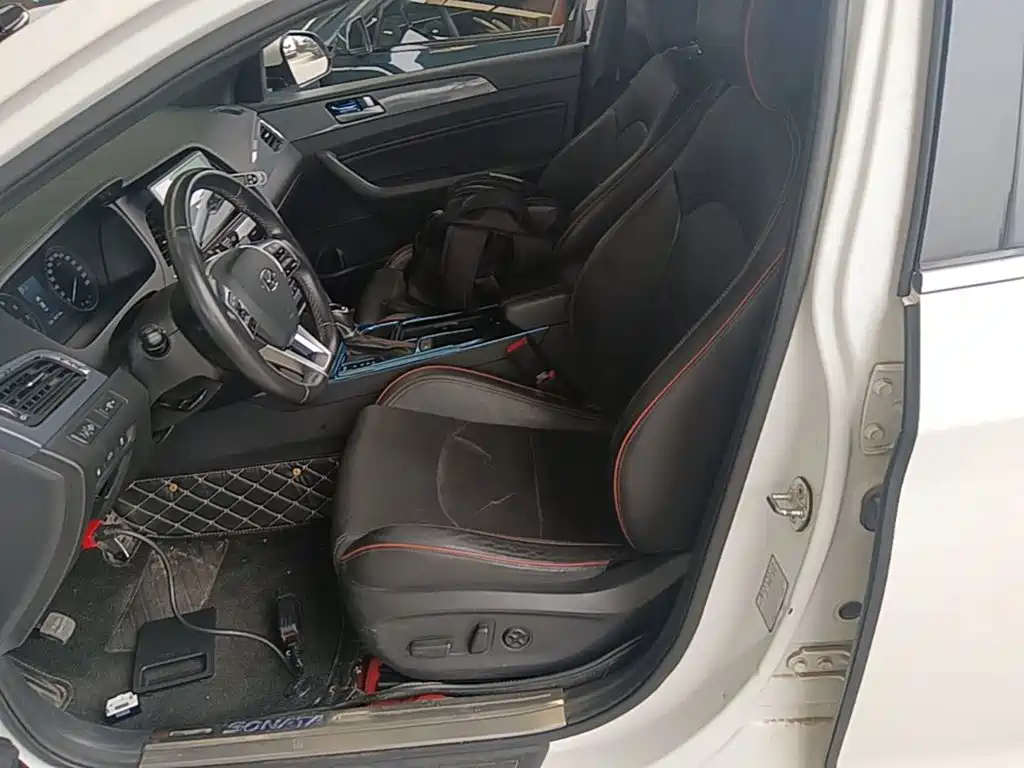 Hyundai Sonata — миниатюра 15