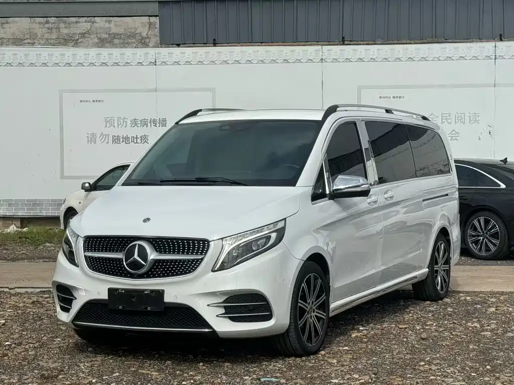 Mercedes-Benz V-Class 2022