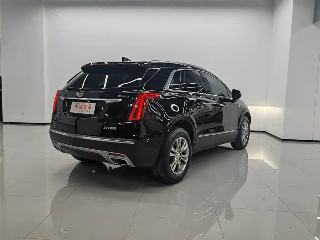 Cadillac XT5 — миниатюра 4