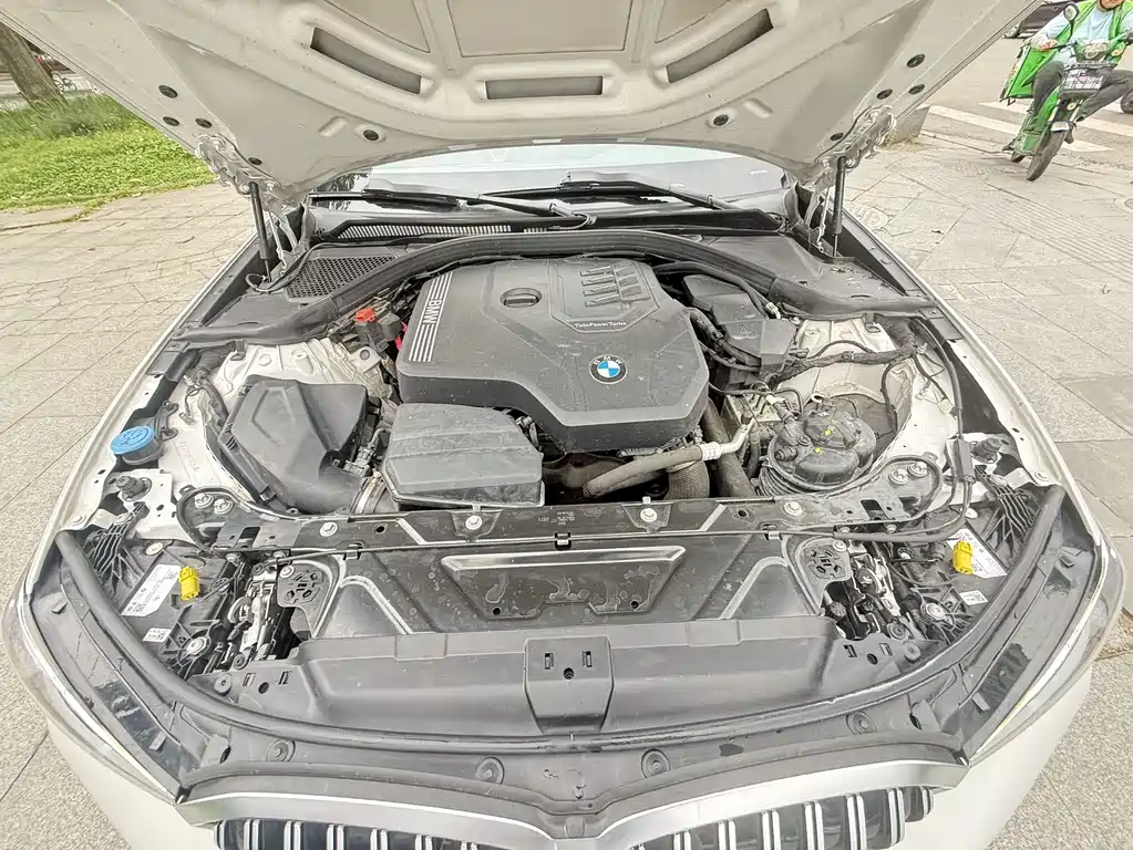 BMW 3 Series — миниатюра 15