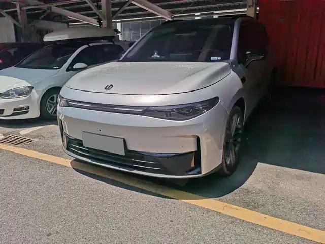 2025 Leapmotor C16