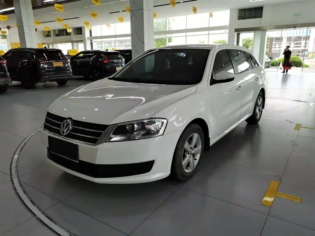 Volkswagen Lavida 2015