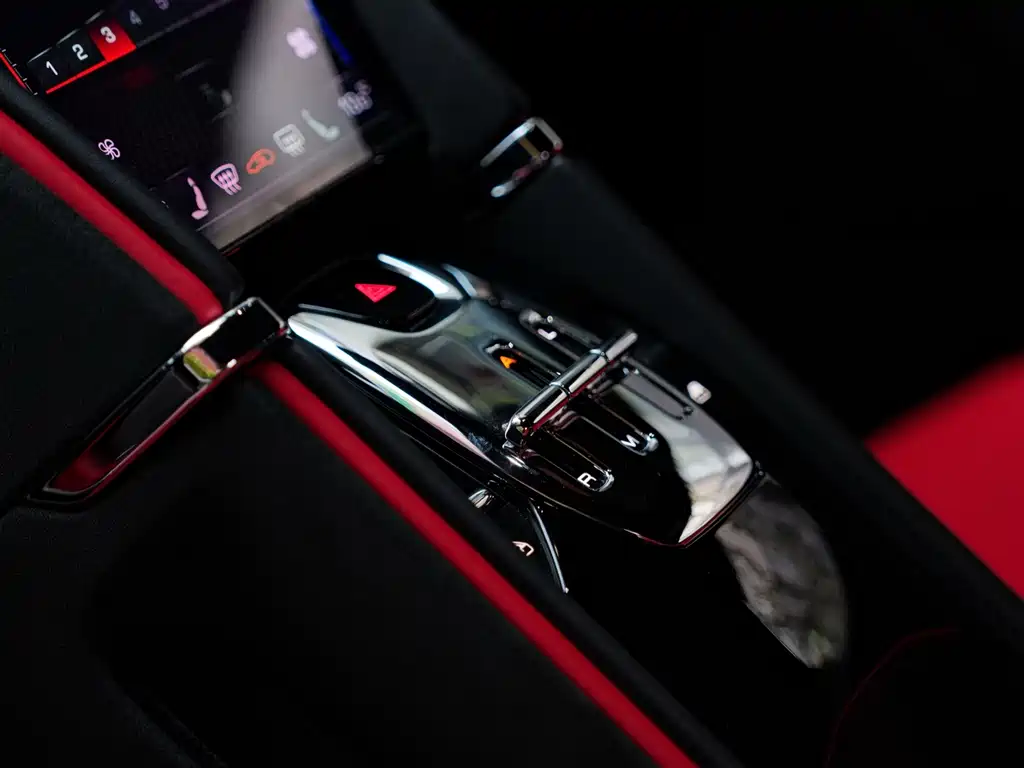 Ferrari Roma — миниатюра 21