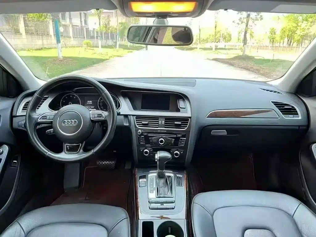Audi A4L — миниатюра 4