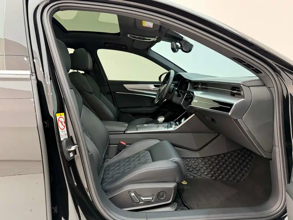 Audi A6L — миниатюра 18