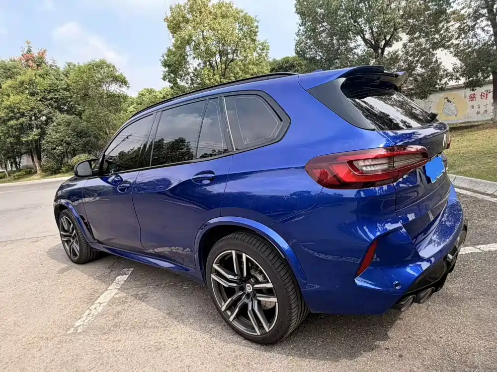 BMW X5 M — миниатюра 12