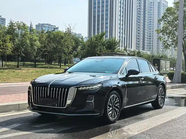 2024 Hongqi H5