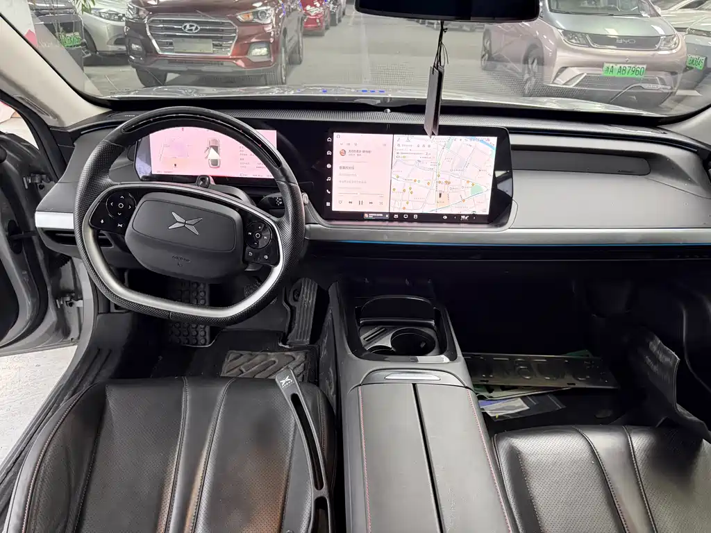 XPeng P7 — миниатюра 7