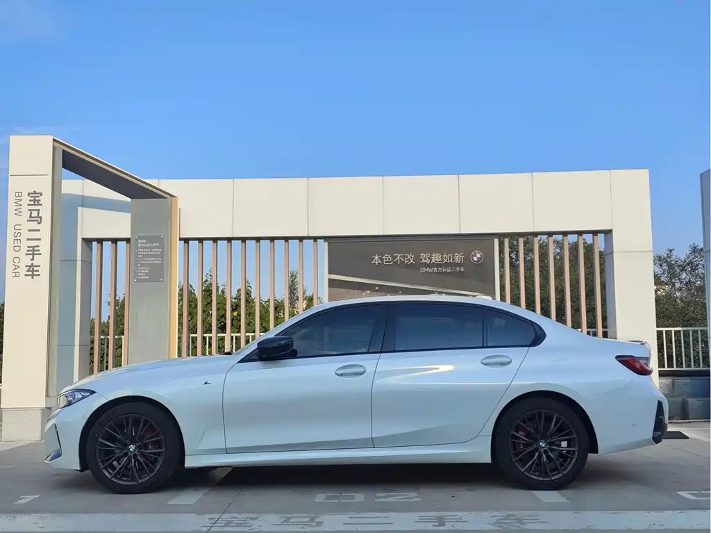 BMW 3 Series — миниатюра 6