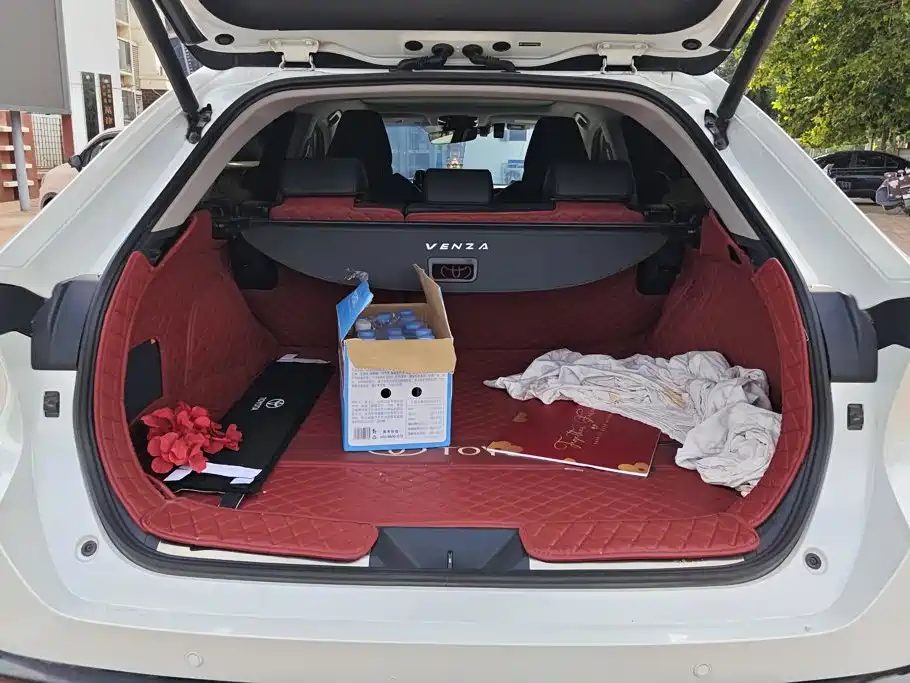 Toyota Venza — миниатюра 4