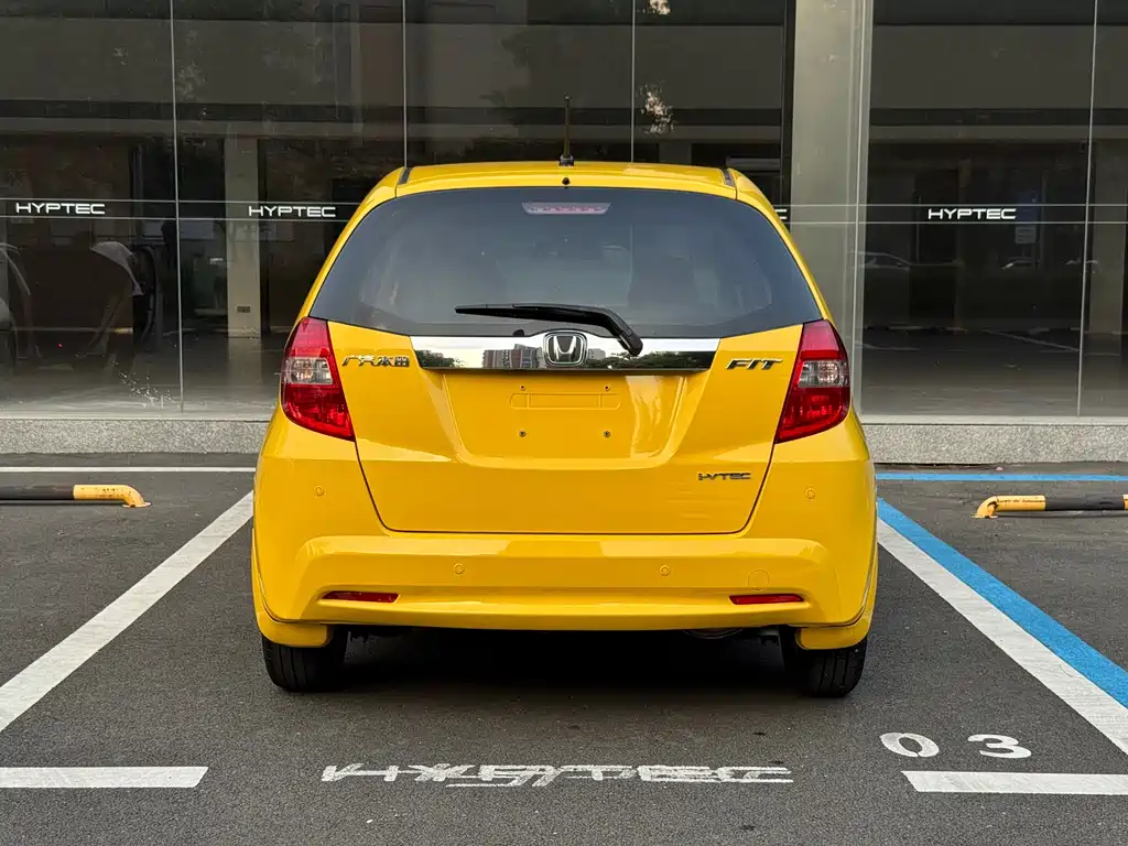 Honda Fit — миниатюра 10