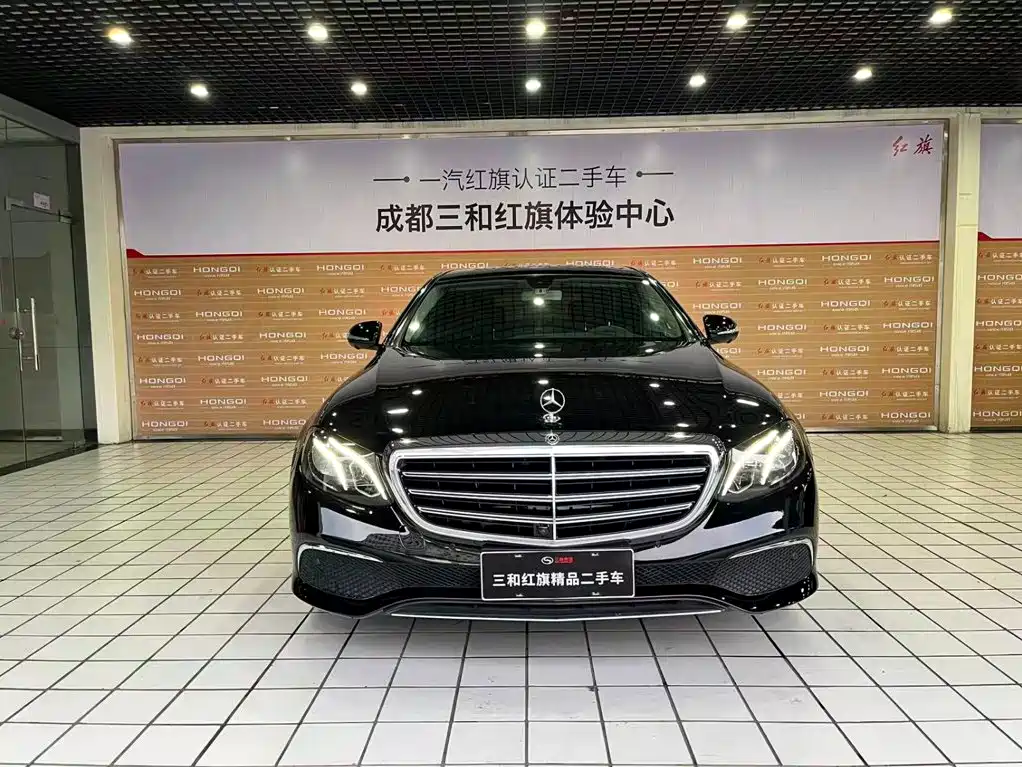 Mercedes-Benz E-Class — миниатюра 2