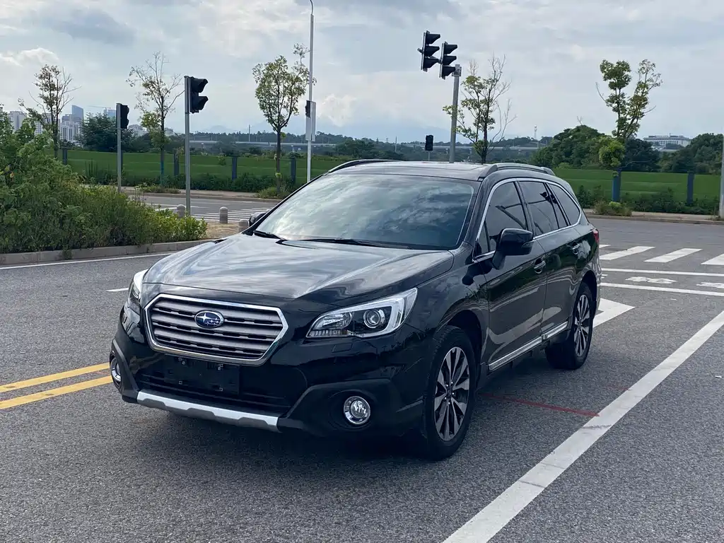 2017 Subaru Outback - zdjęcie 1 z 10