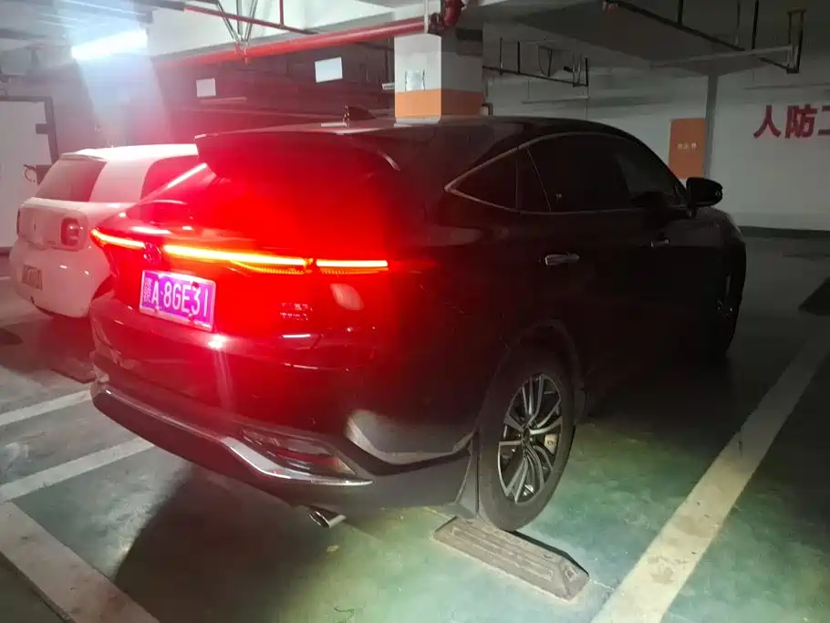 Toyota Harrier — миниатюра 3