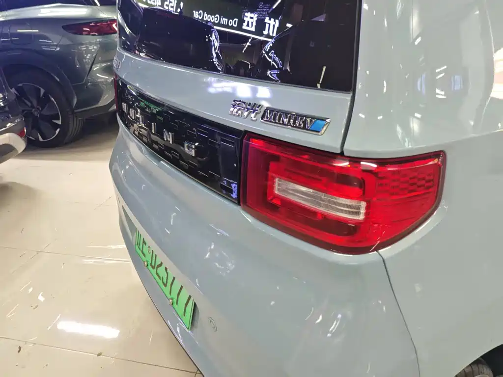Wuling MINIEV — миниатюра 14
