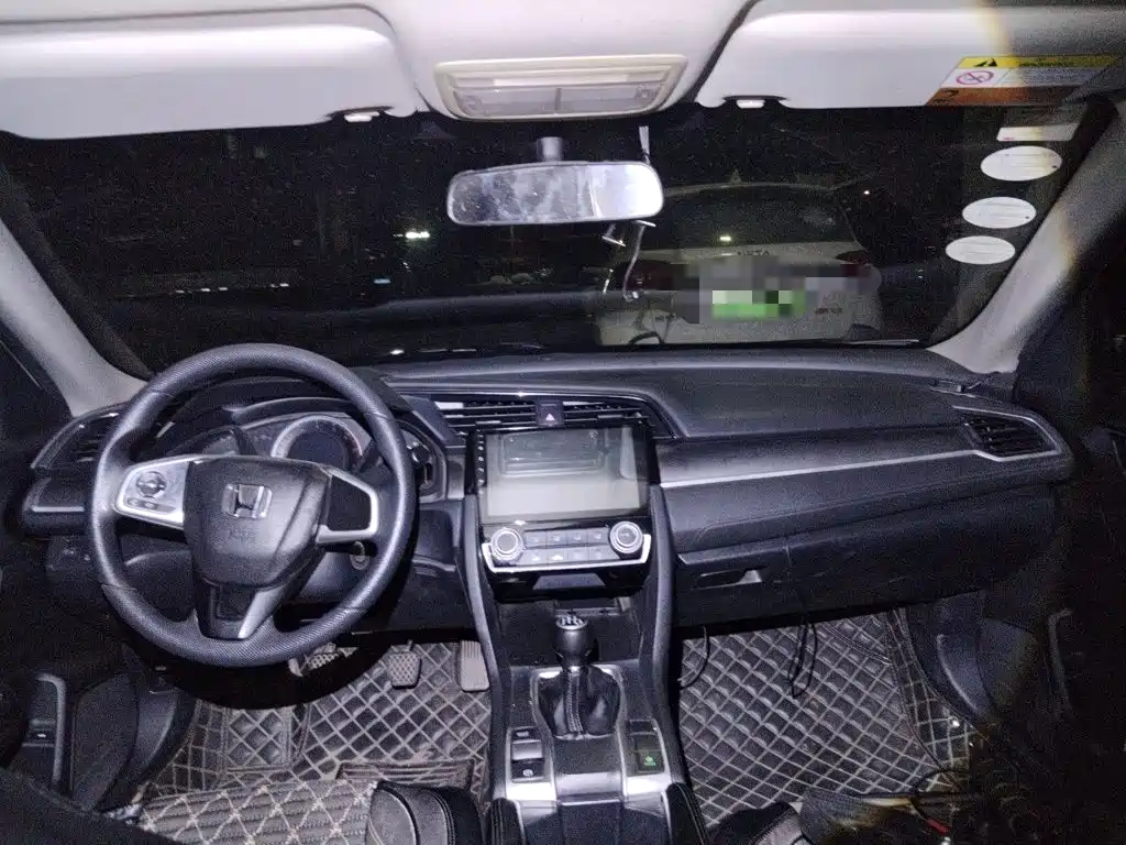 Honda Civic — миниатюра 5