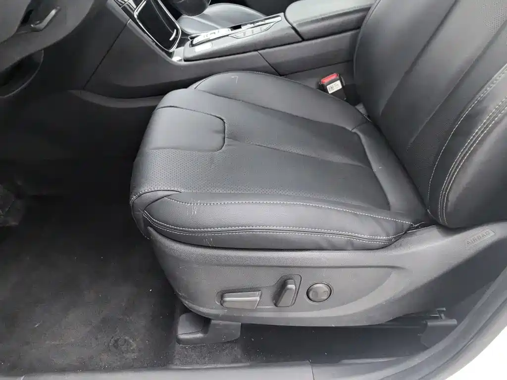Hyundai Santa Fe — миниатюра 20