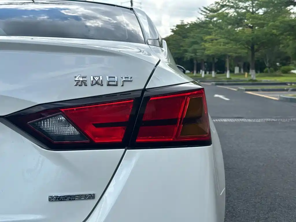 Nissan Teana — миниатюра 14