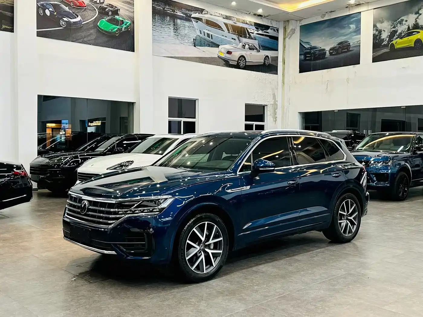 途锐 2021款 3.0TSI 锐享版 经典运动套装 2021