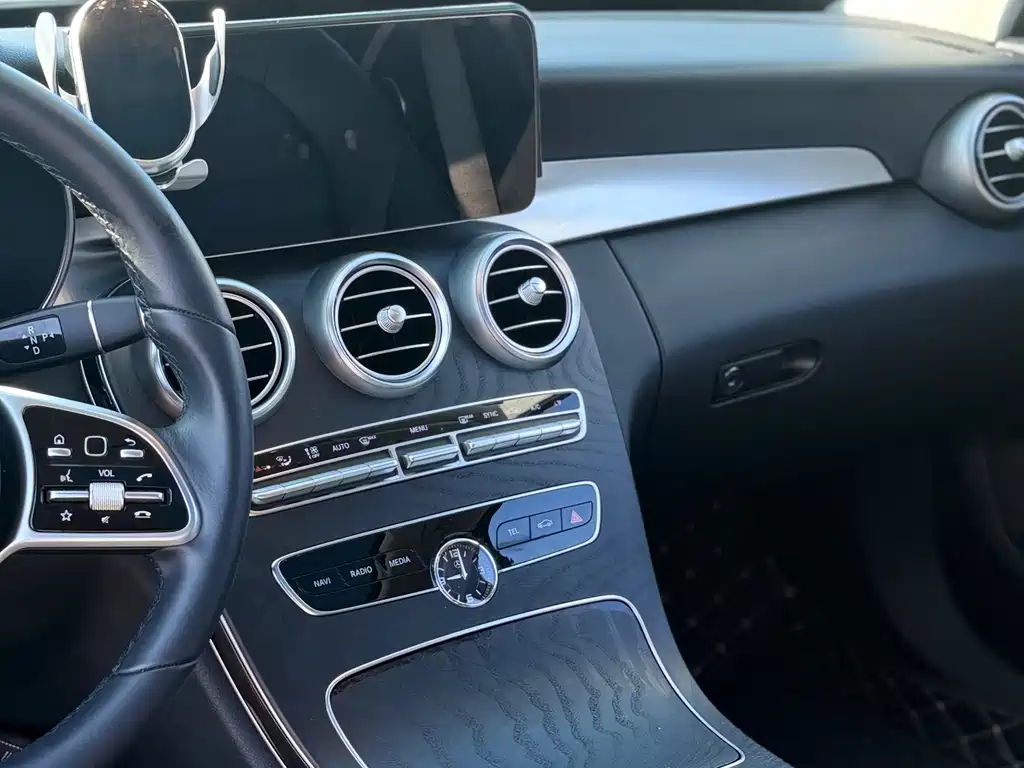 Mercedes-Benz C-Class (Import) — миниатюра 7