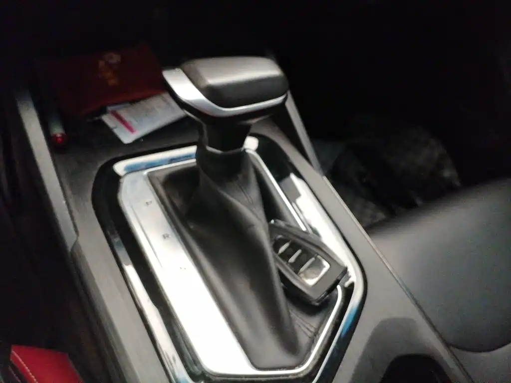 Geely Emgrand S — миниатюра 10