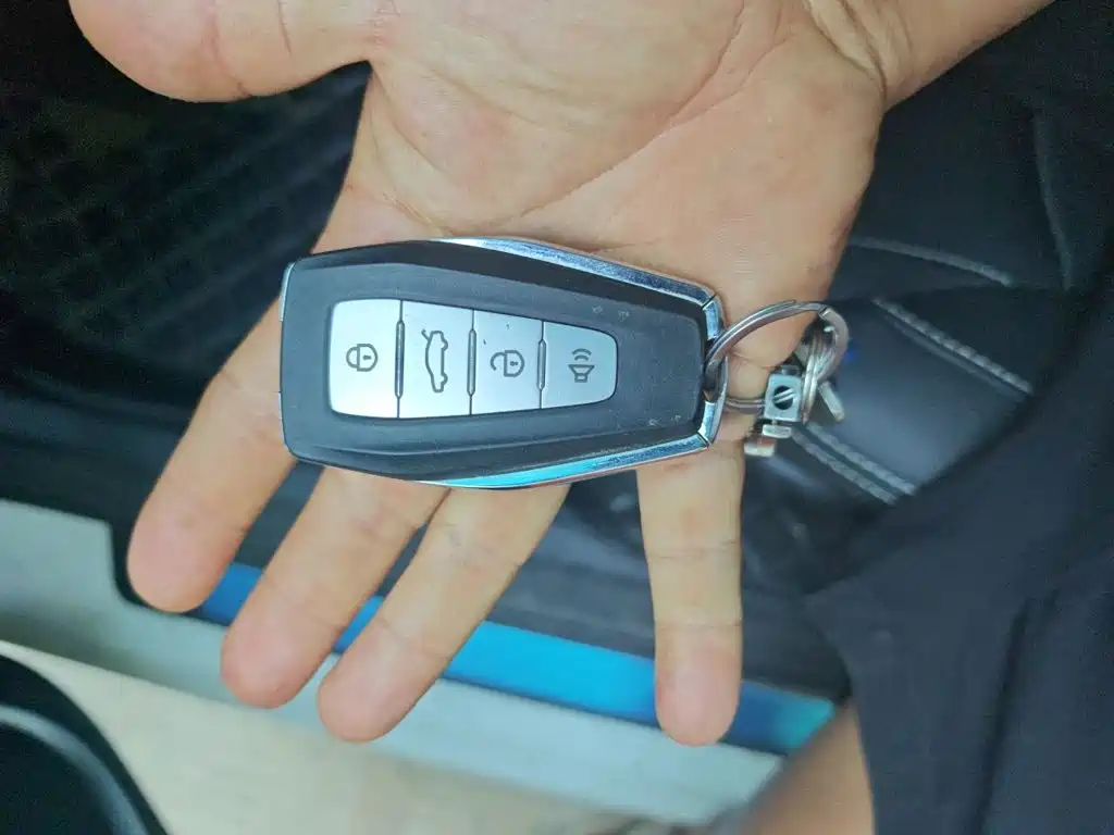 Geely Emgrand — миниатюра 12