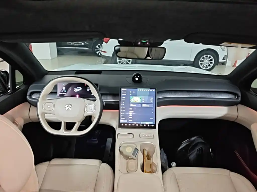 NIO ES6 — миниатюра 10
