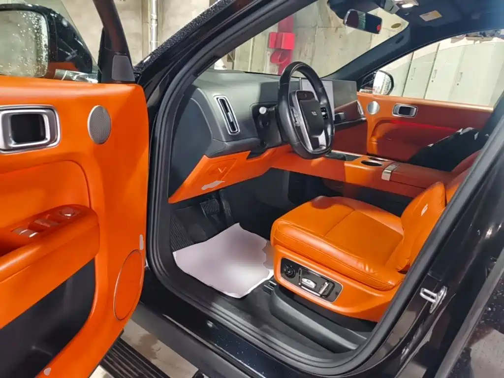 Li Auto Li L8 — миниатюра 16