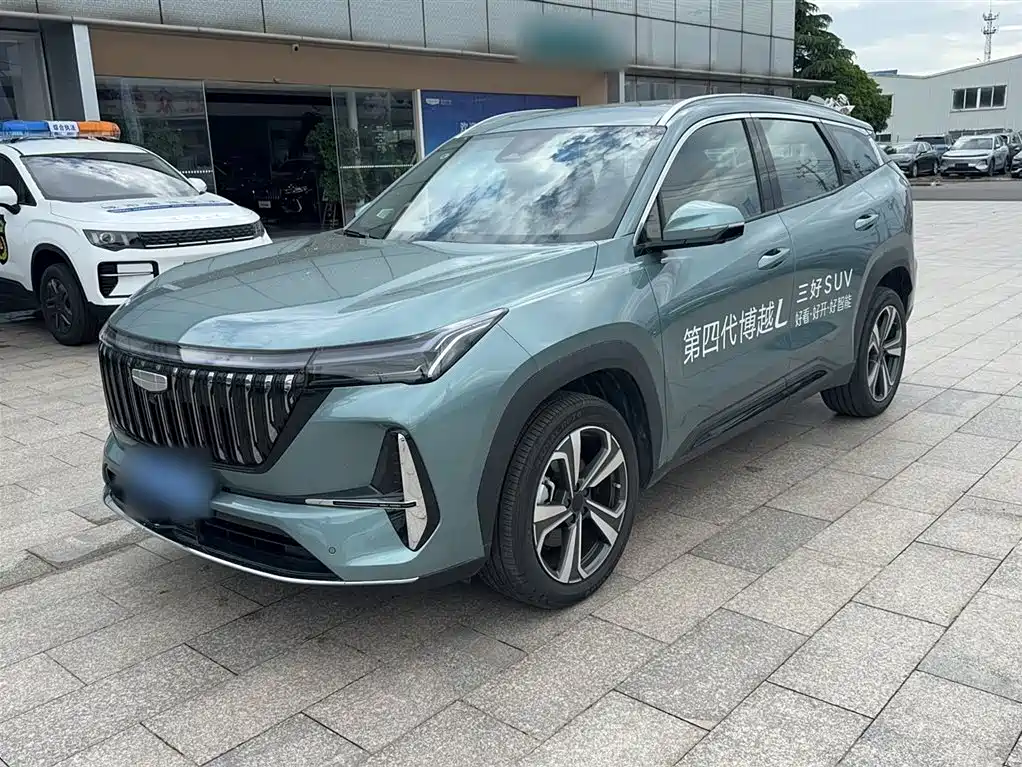 Geely Boyue L 2025