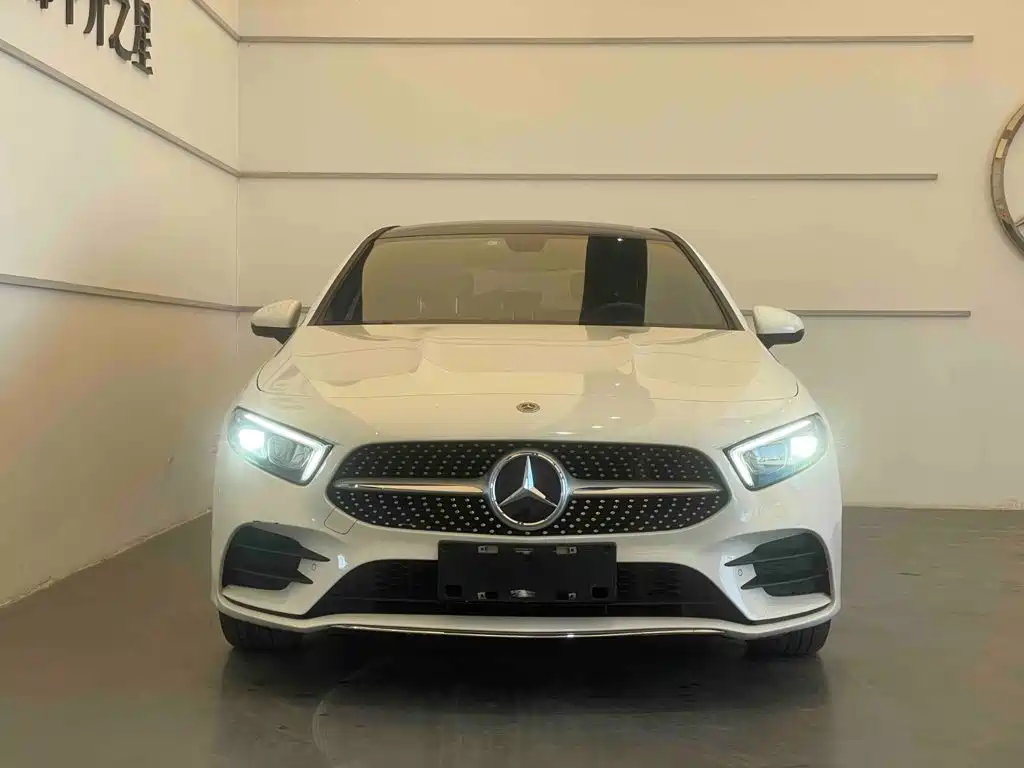 Mercedes-Benz A-Class — миниатюра 2