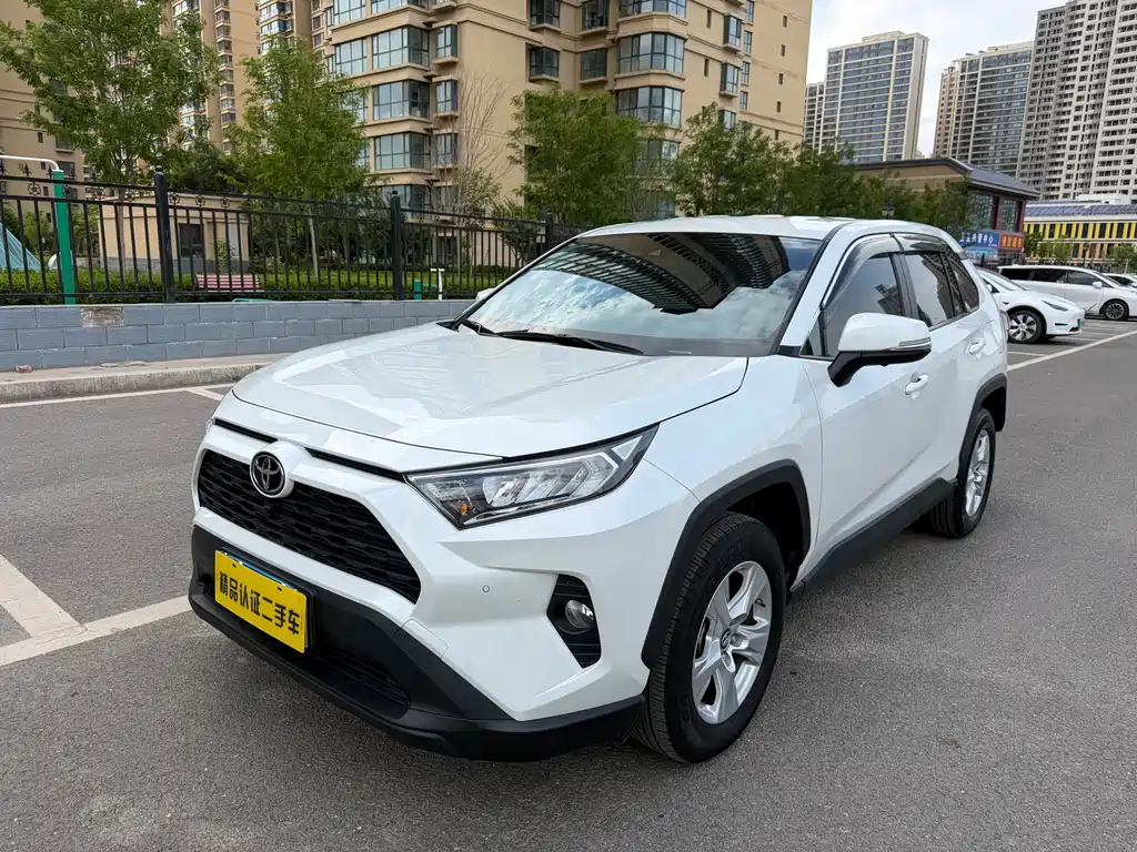 Toyota RAV4 2023