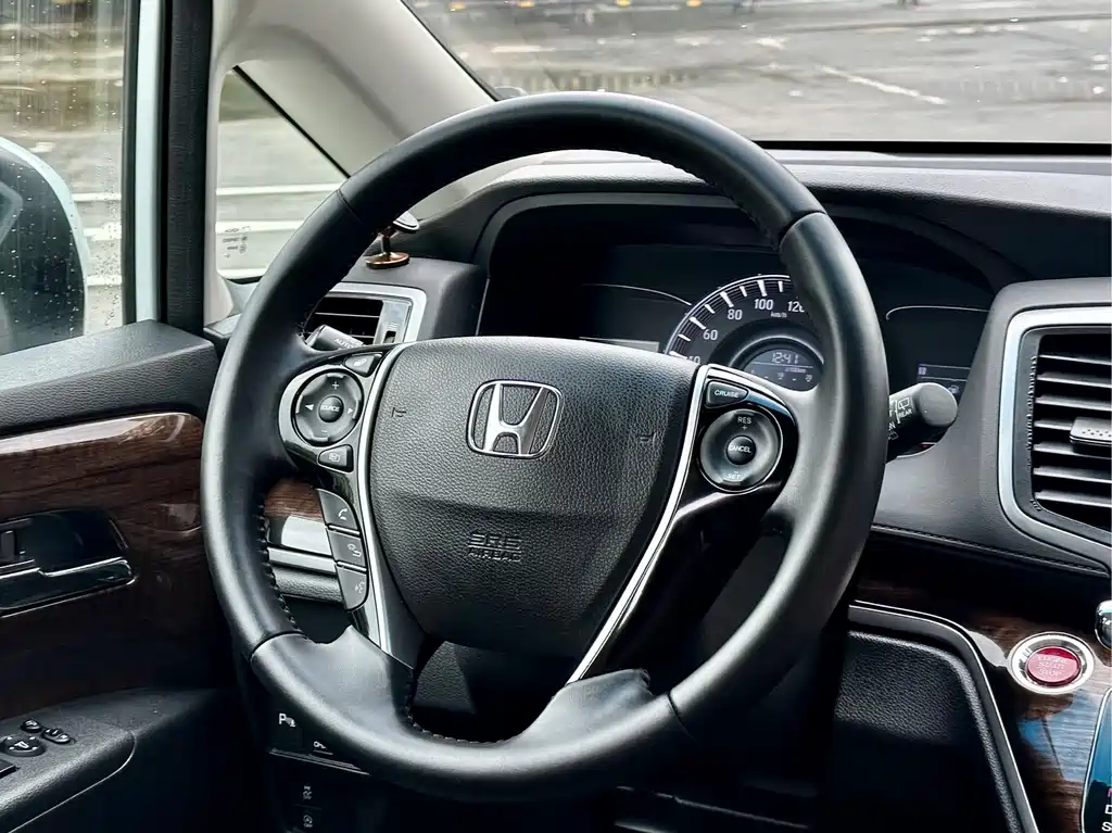 Honda Odyssey — миниатюра 5