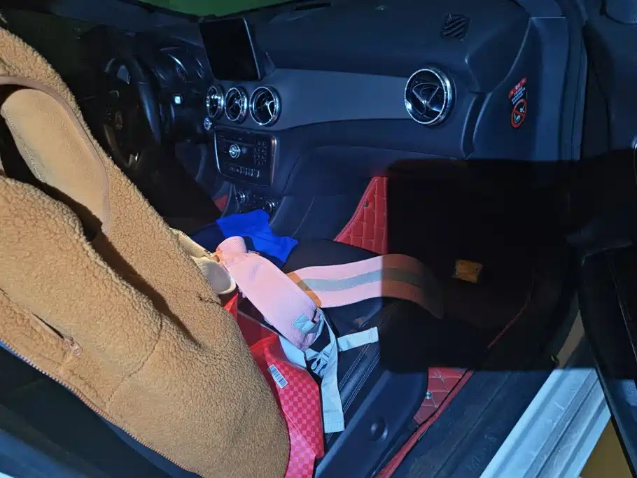 Mercedes-Benz CLA (Import) — миниатюра 8