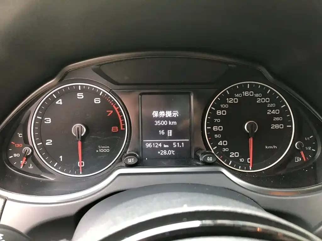 Audi Q5 — миниатюра 5