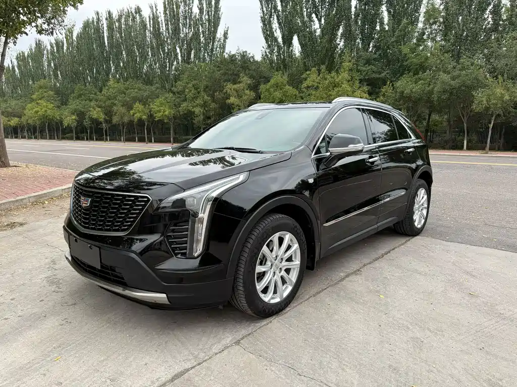 Cadillac XT4