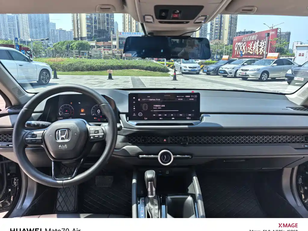 Honda Accord — миниатюра 8